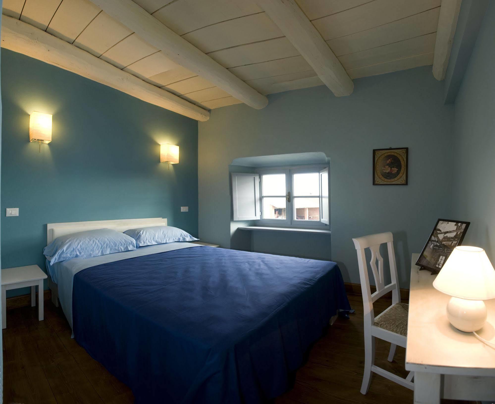 Hotel Il Campanile Cherasco Esterno foto