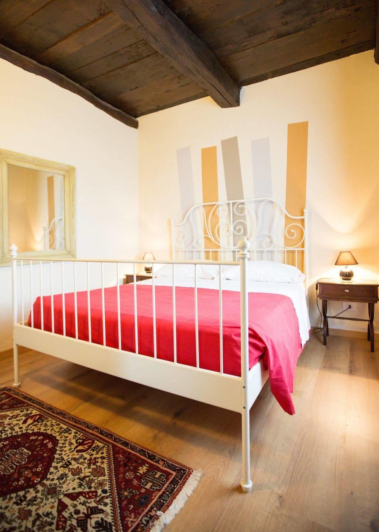 Hotel Il Campanile Cherasco Esterno foto